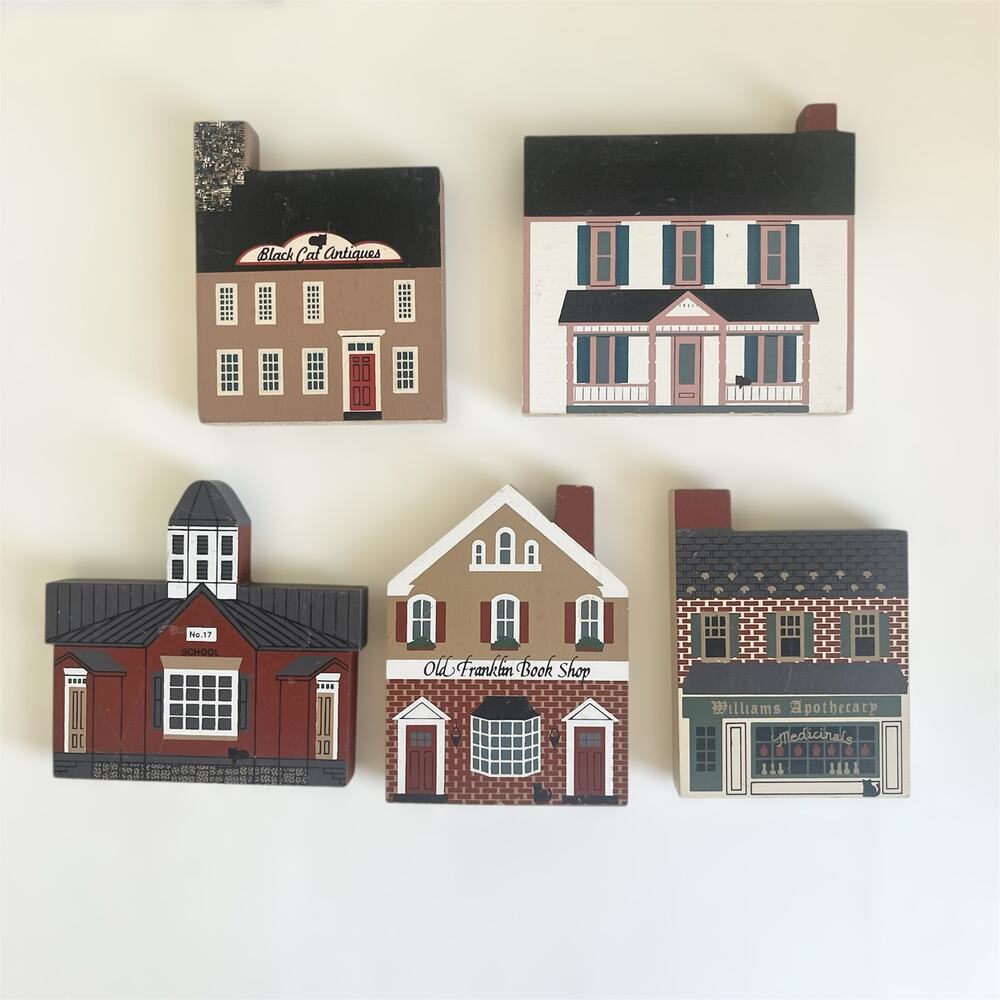 Vintage Cat’s Meow Bookshop School Antiques Wooden Handcrafted Shelf Sitters